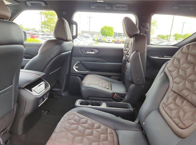 new 2025 Nissan Armada car, priced at $87,160