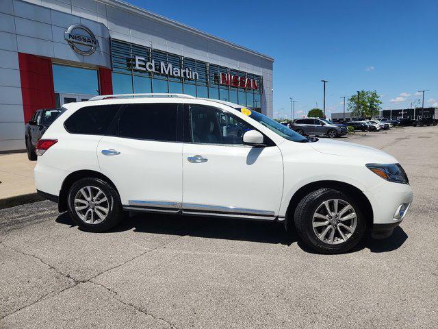 used 2015 Nissan Pathfinder car, priced at $9,888