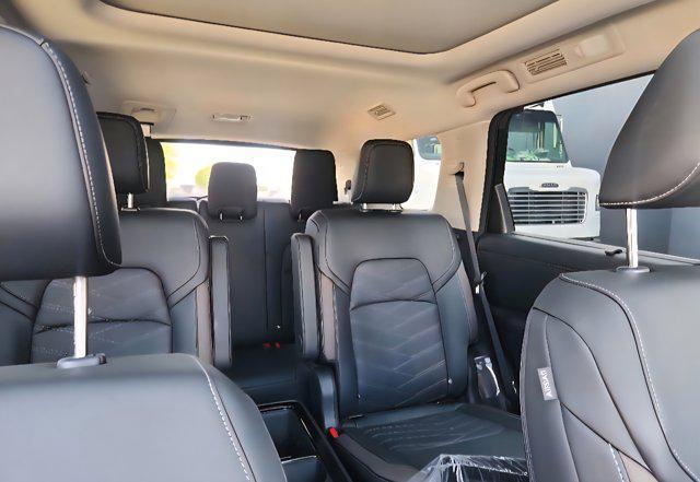 new 2025 Nissan Pathfinder car, priced at $46,541