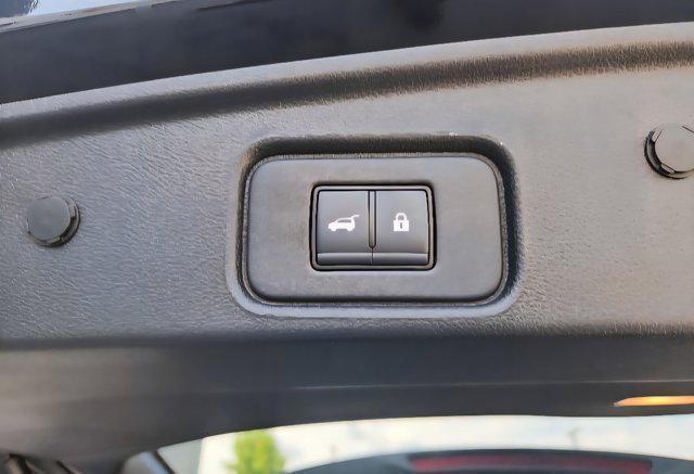 new 2025 Nissan Pathfinder car, priced at $46,541