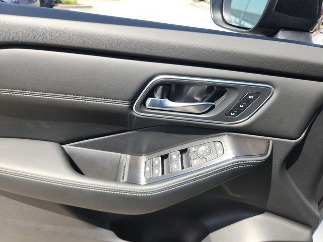 new 2025 Nissan Rogue car, priced at $41,693
