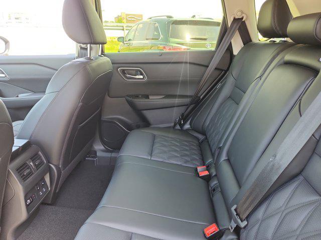 new 2025 Nissan Rogue car, priced at $41,693