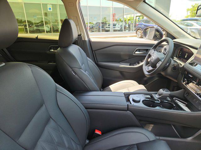 new 2025 Nissan Rogue car, priced at $41,693