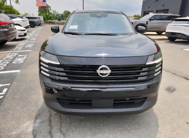 new 2025 Nissan Kicks car, priced at $27,083