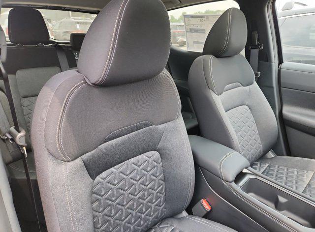 new 2025 Nissan Kicks car, priced at $27,083