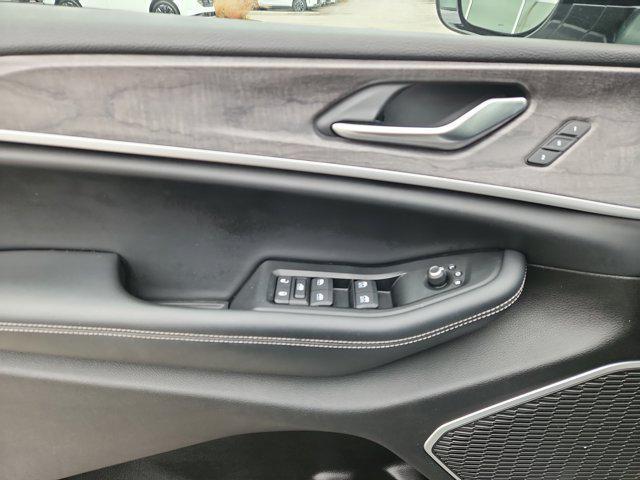 used 2022 Jeep Grand Cherokee L car, priced at $29,451