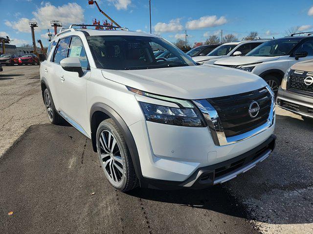 new 2025 Nissan Pathfinder car, priced at $52,278