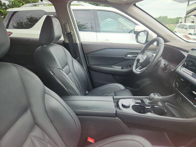 used 2021 Nissan Rogue car, priced at $23,632