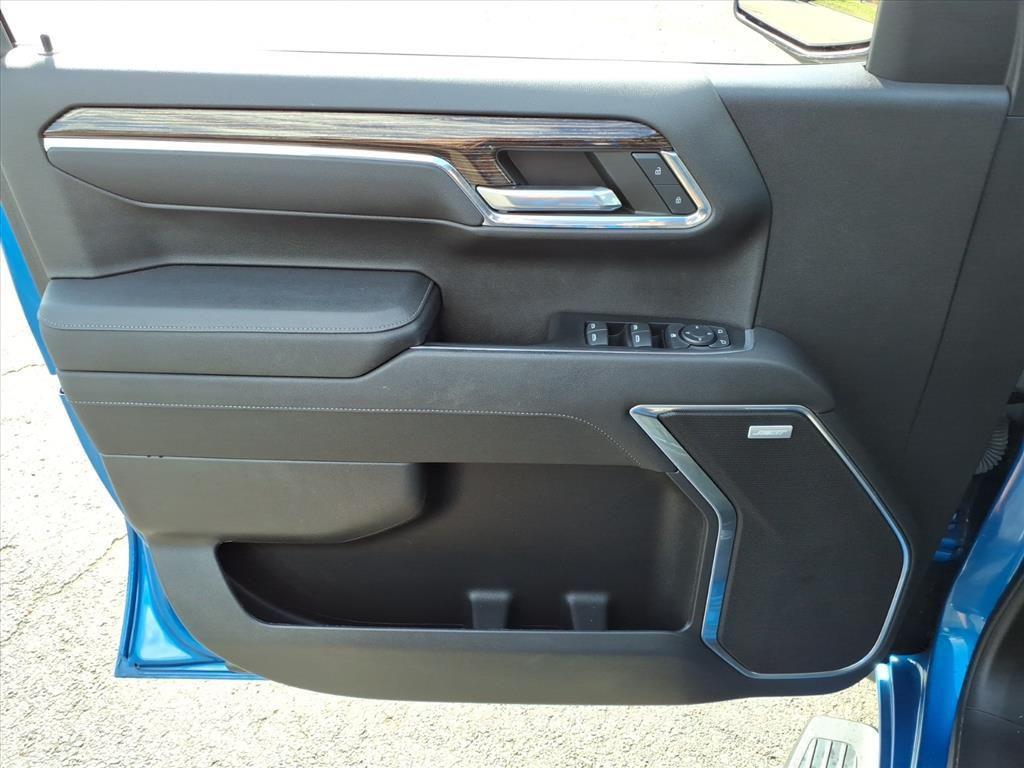 used 2023 GMC Sierra 1500 car, priced at $48,886