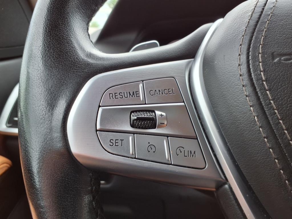 used 2020 BMW X7 car, priced at $37,146