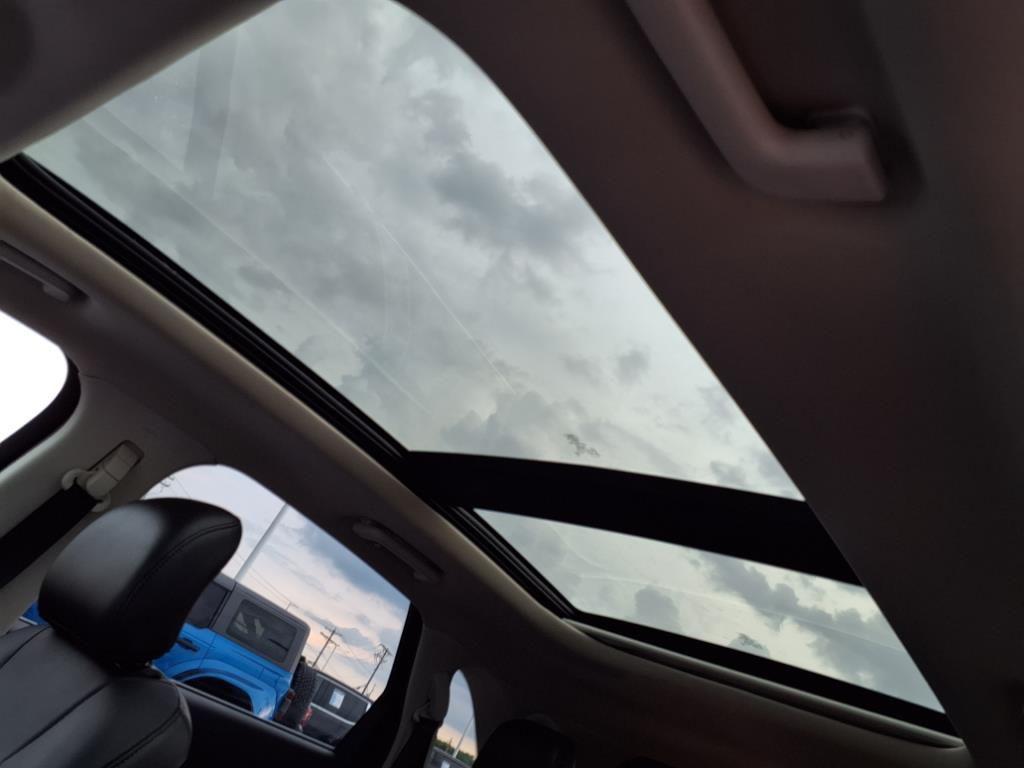 used 2018 Ford Edge car, priced at $18,908