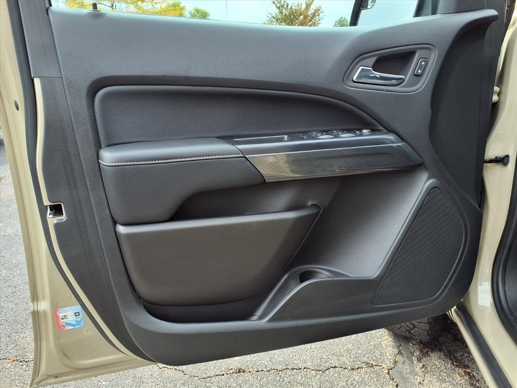 used 2022 GMC Canyon car, priced at $30,846