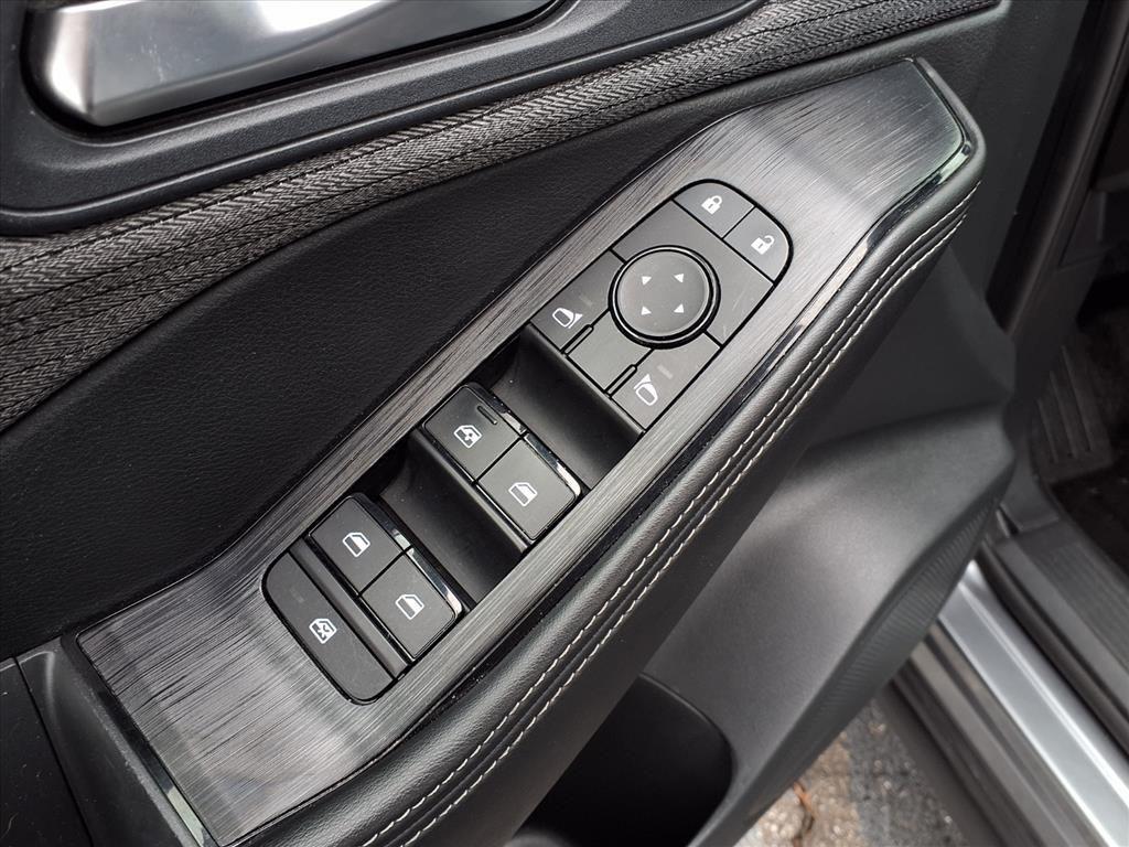 used 2021 Nissan Rogue car, priced at $19,914