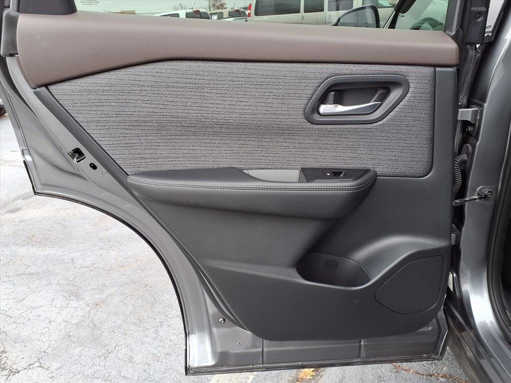 used 2021 Nissan Rogue car, priced at $19,914