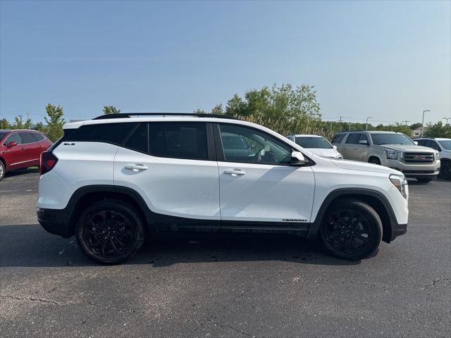 used 2022 GMC Terrain car, priced at $23,426