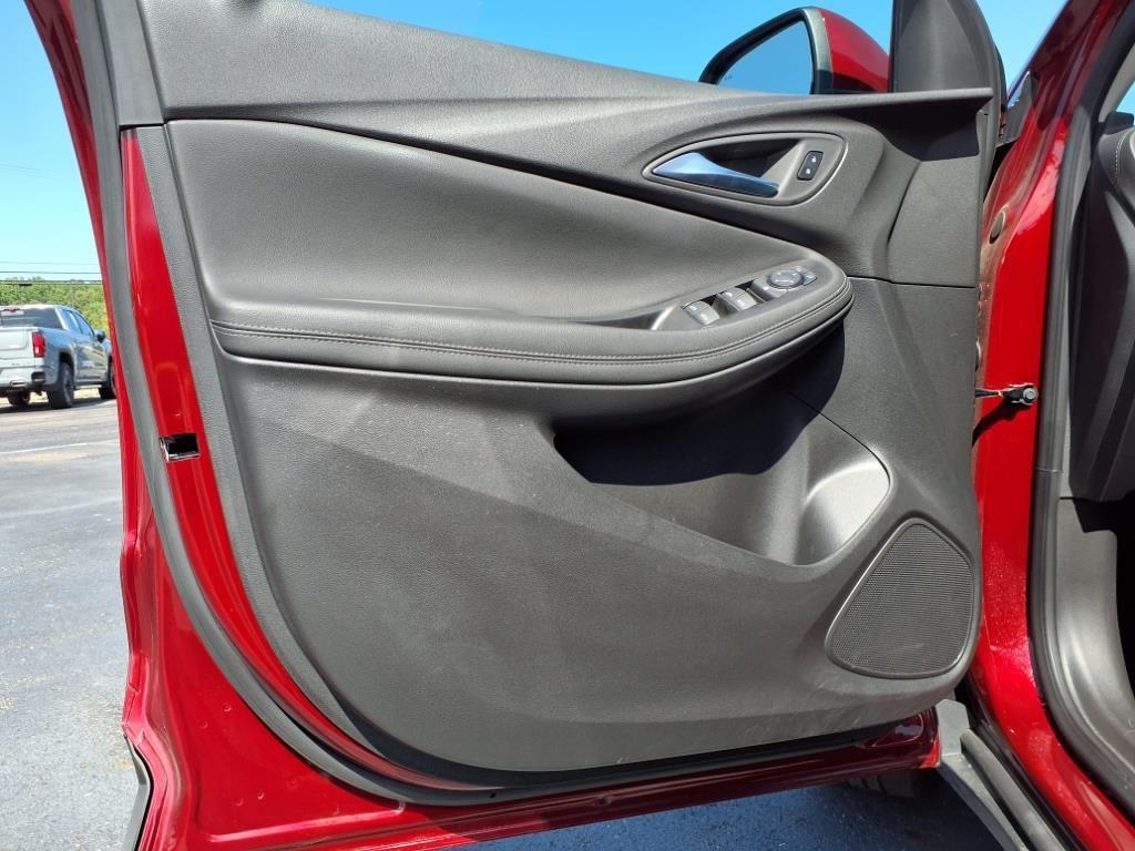 used 2024 Buick Encore GX car, priced at $22,265