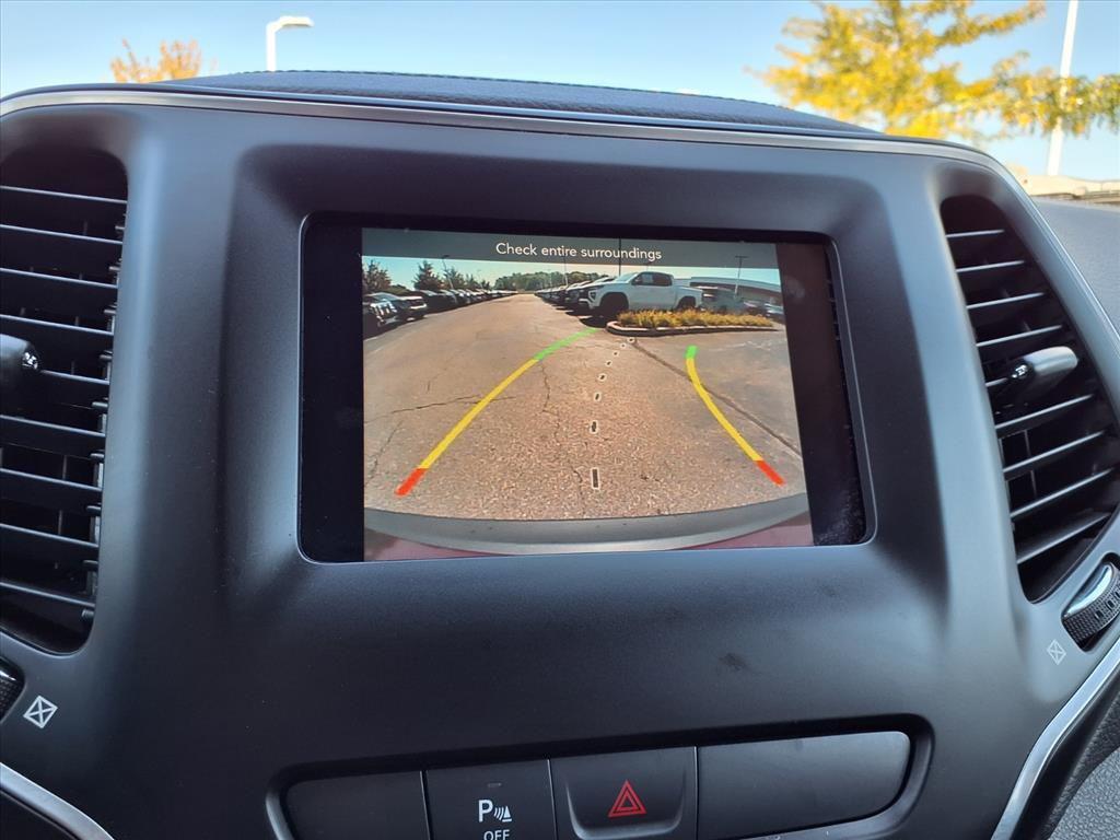 used 2020 Jeep Cherokee car, priced at $21,593