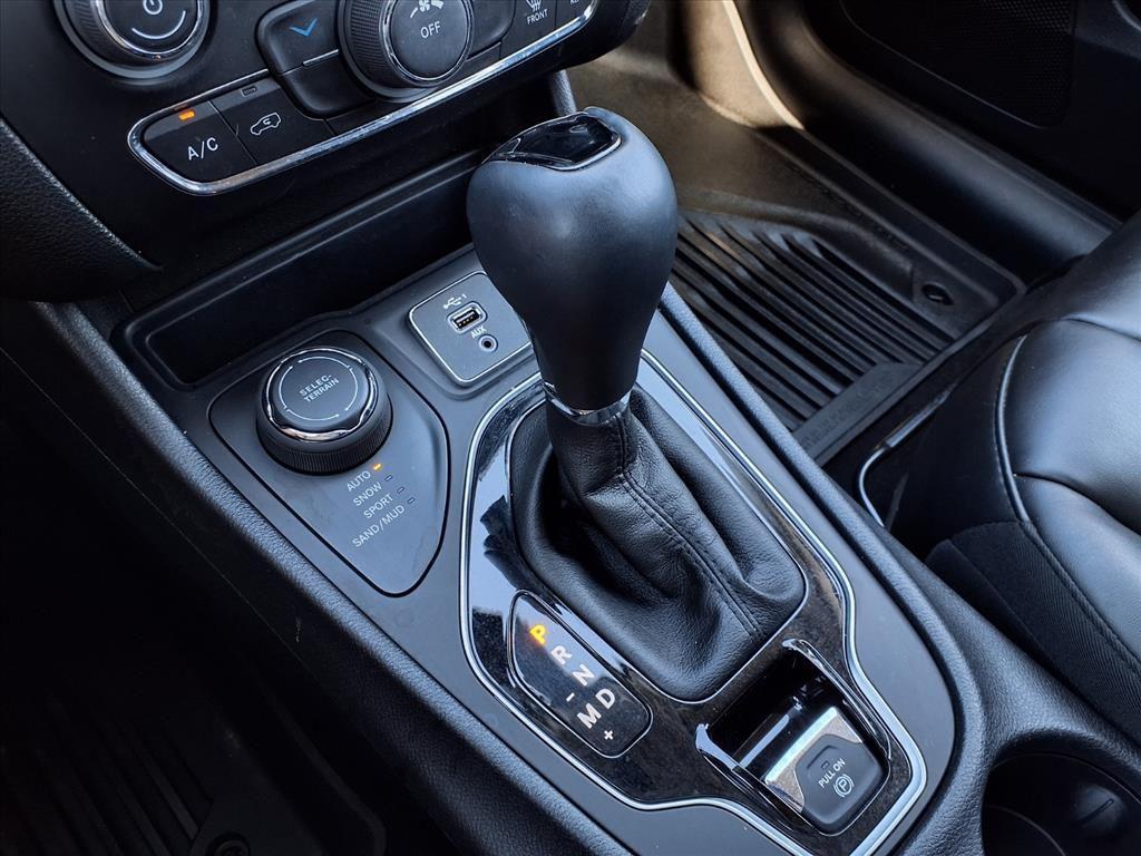 used 2020 Jeep Cherokee car, priced at $21,593