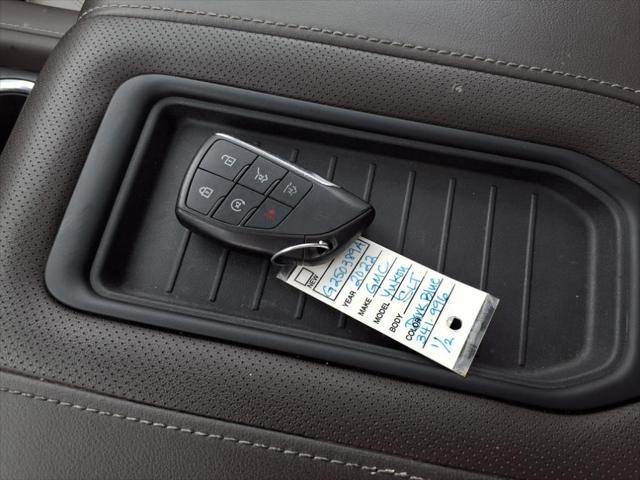 used 2022 GMC Yukon car, priced at $53,886