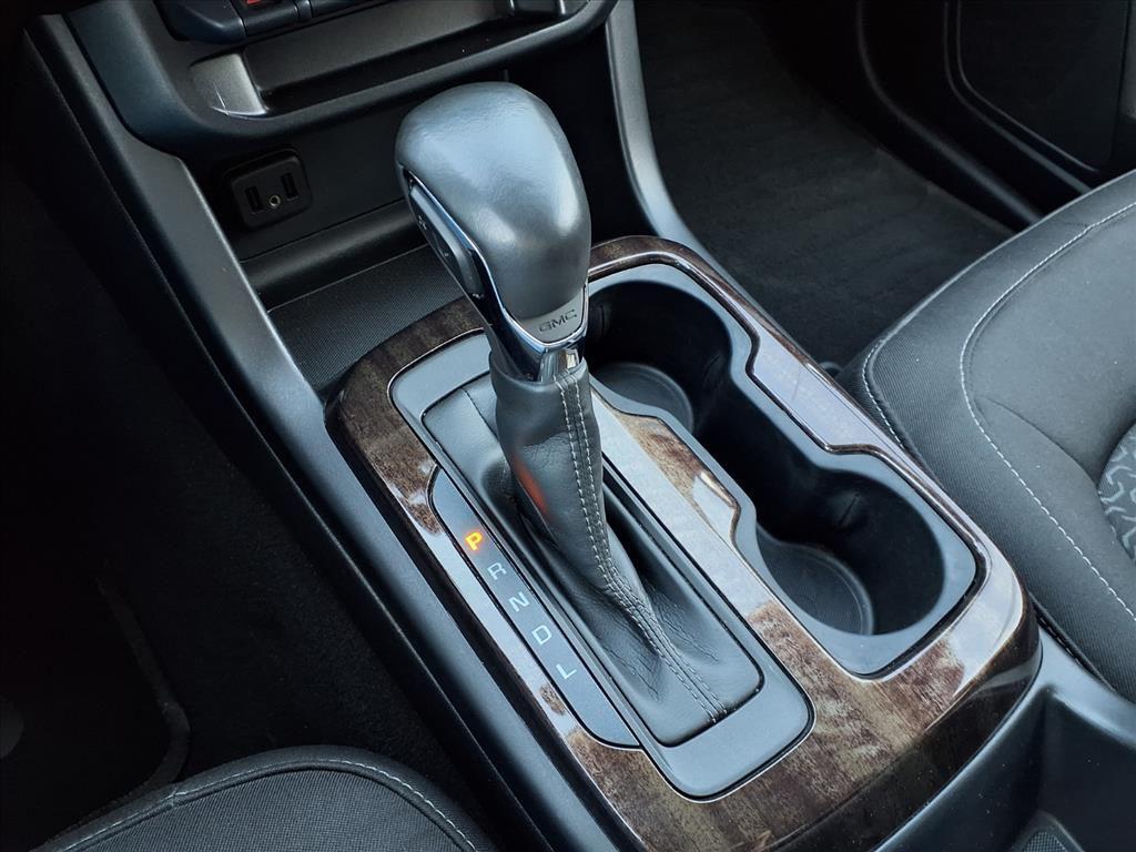 used 2022 GMC Canyon car, priced at $29,298