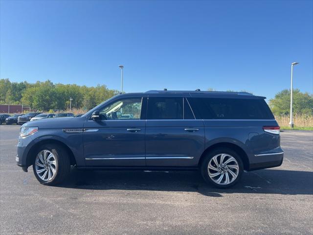 used 2022 Lincoln Navigator car, priced at $63,149