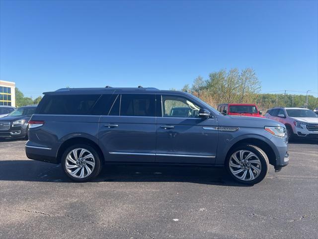 used 2022 Lincoln Navigator car, priced at $63,149