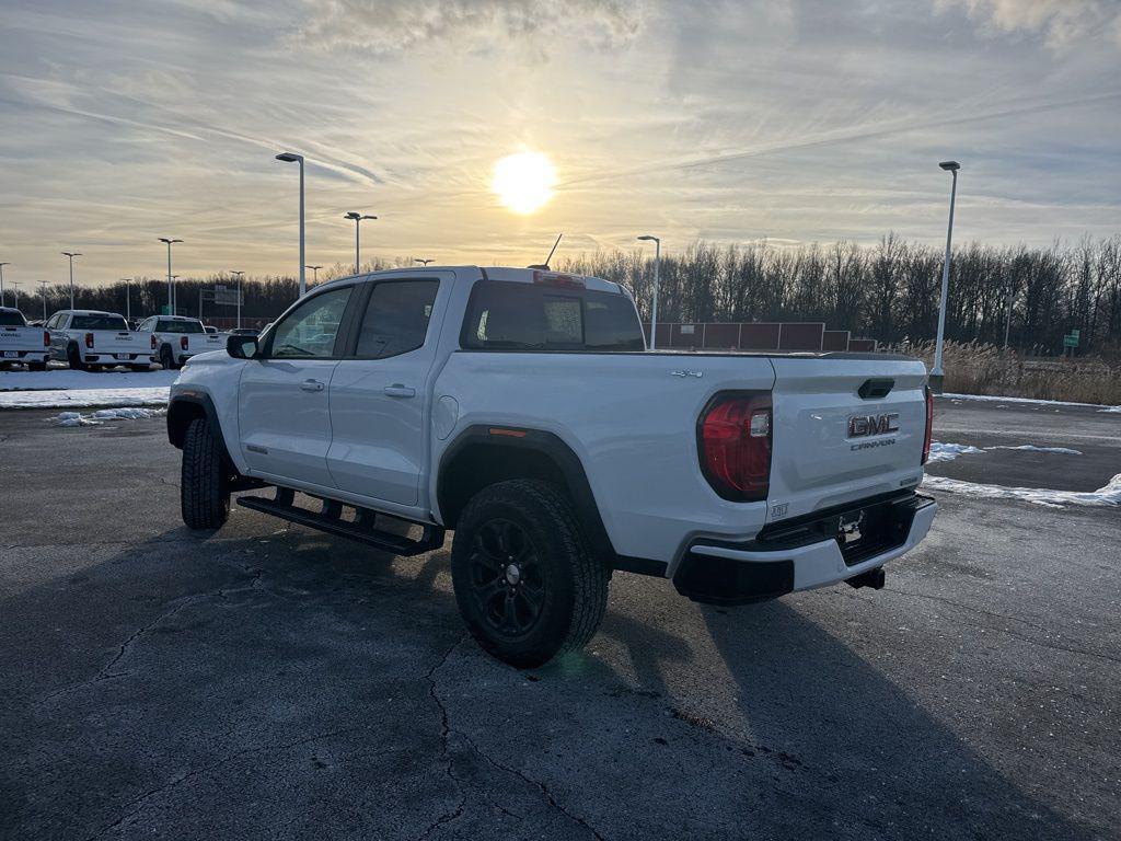 used 2024 GMC Canyon car, priced at $40,708