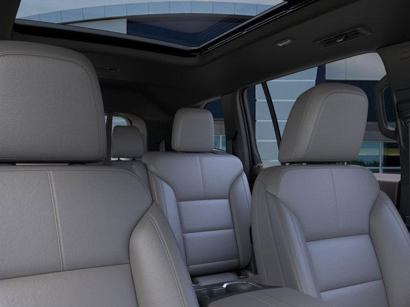 new 2025 GMC Acadia car, priced at $47,290