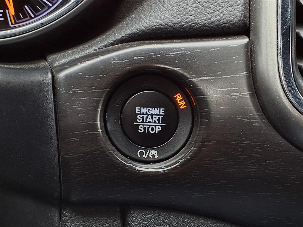 used 2017 Jeep Grand Cherokee car, priced at $12,454