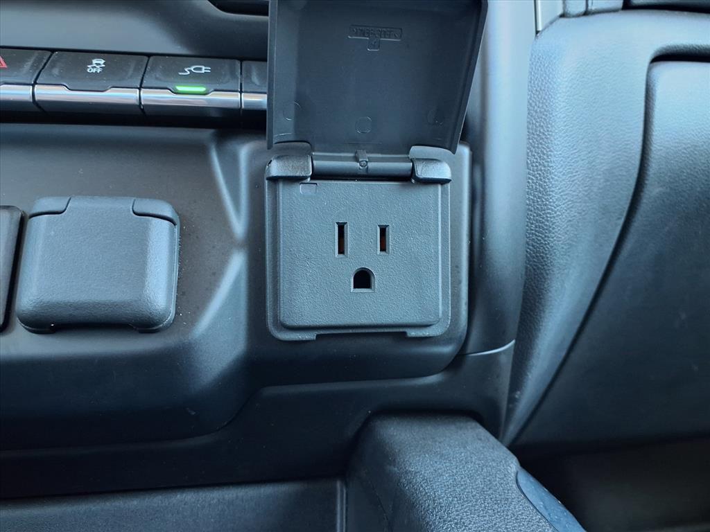 used 2021 Chevrolet Silverado 1500 car, priced at $32,986