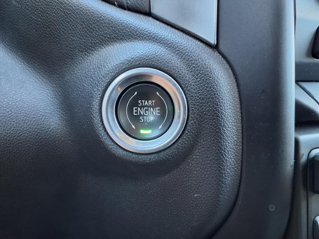 used 2021 Chevrolet Silverado 1500 car, priced at $32,986