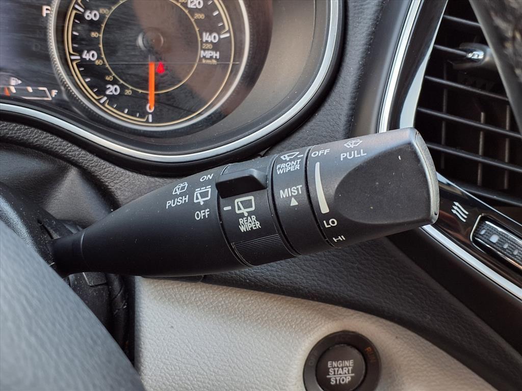 used 2019 Jeep Cherokee car, priced at $17,590