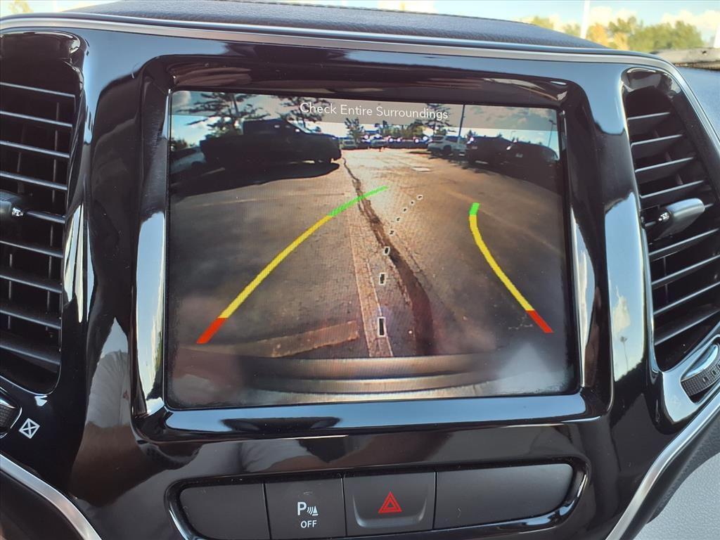 used 2019 Jeep Cherokee car, priced at $17,590