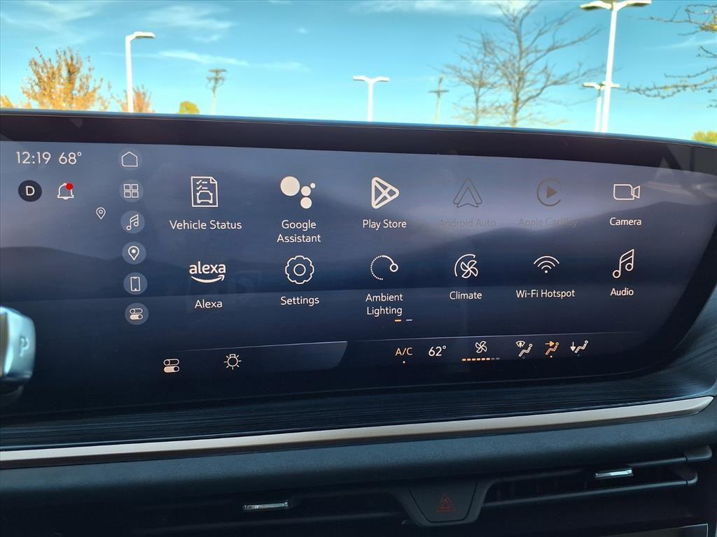 used 2025 Buick Envision car, priced at $32,622