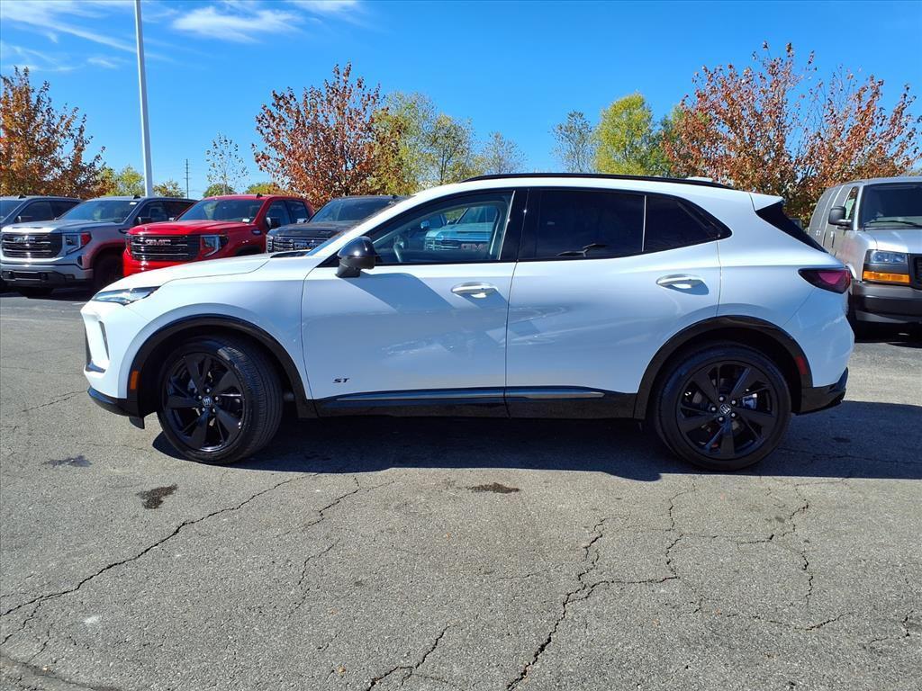 used 2025 Buick Envision car, priced at $32,622