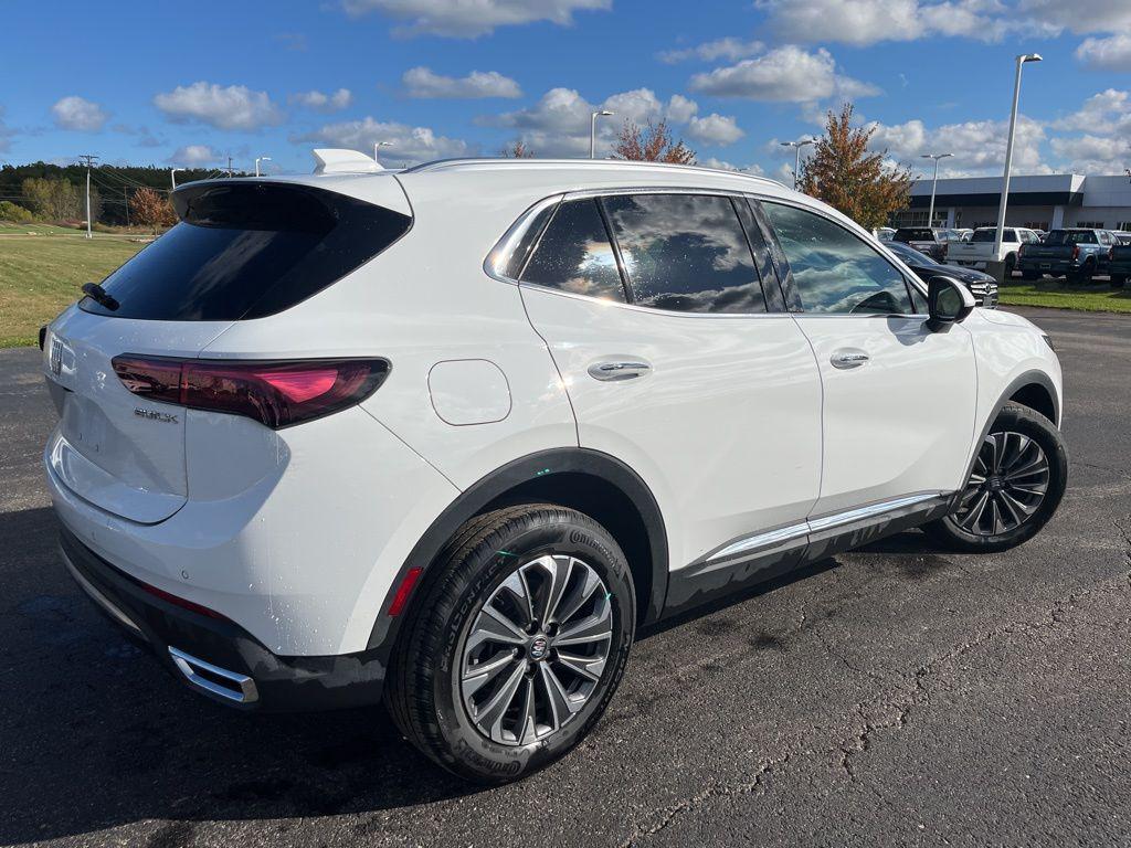 used 2025 Buick Envision car, priced at $33,452