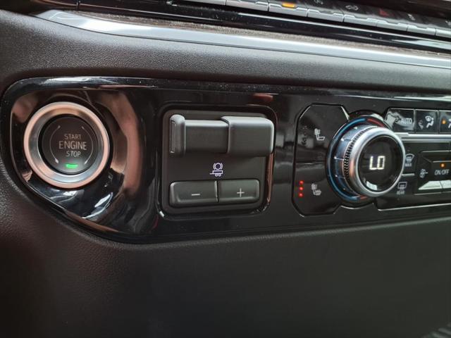 used 2025 GMC Sierra 1500 car, priced at $47,998