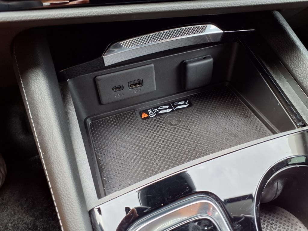 used 2024 Buick Envision car, priced at $41,548