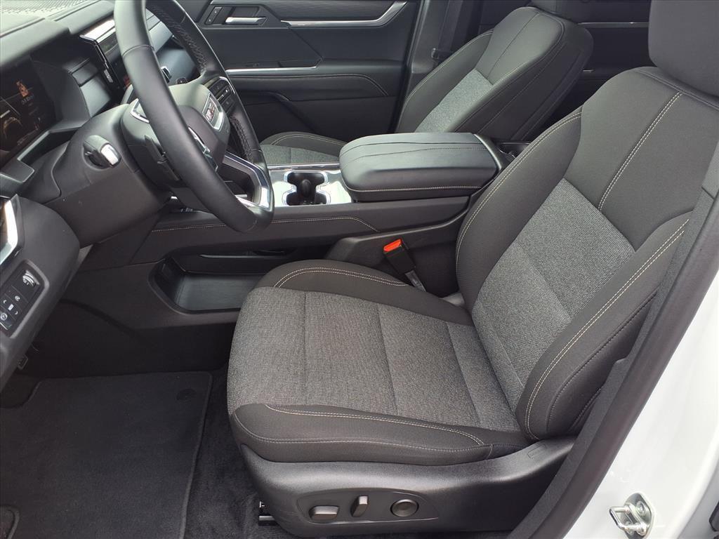 used 2025 GMC Acadia car, priced at $34,986