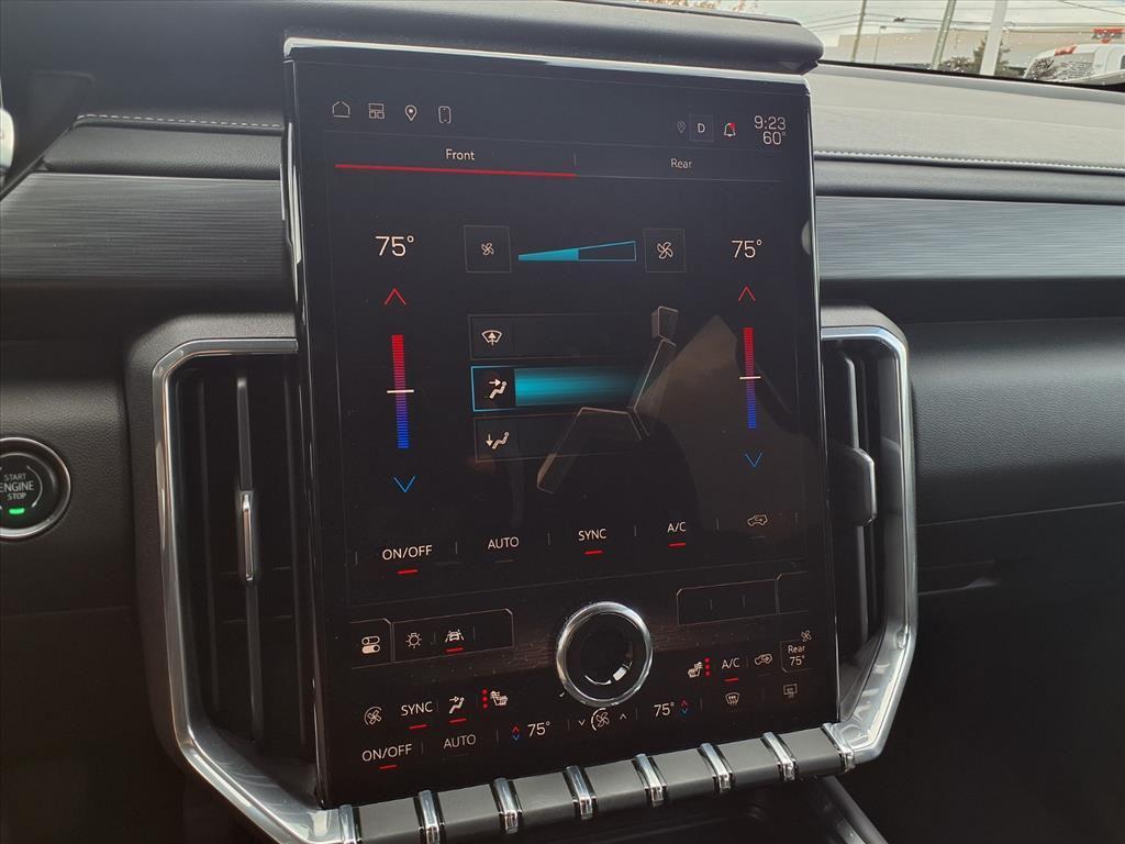 used 2025 GMC Acadia car, priced at $34,986