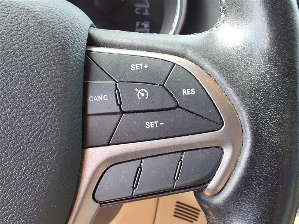 used 2021 Jeep Grand Cherokee car, priced at $23,986