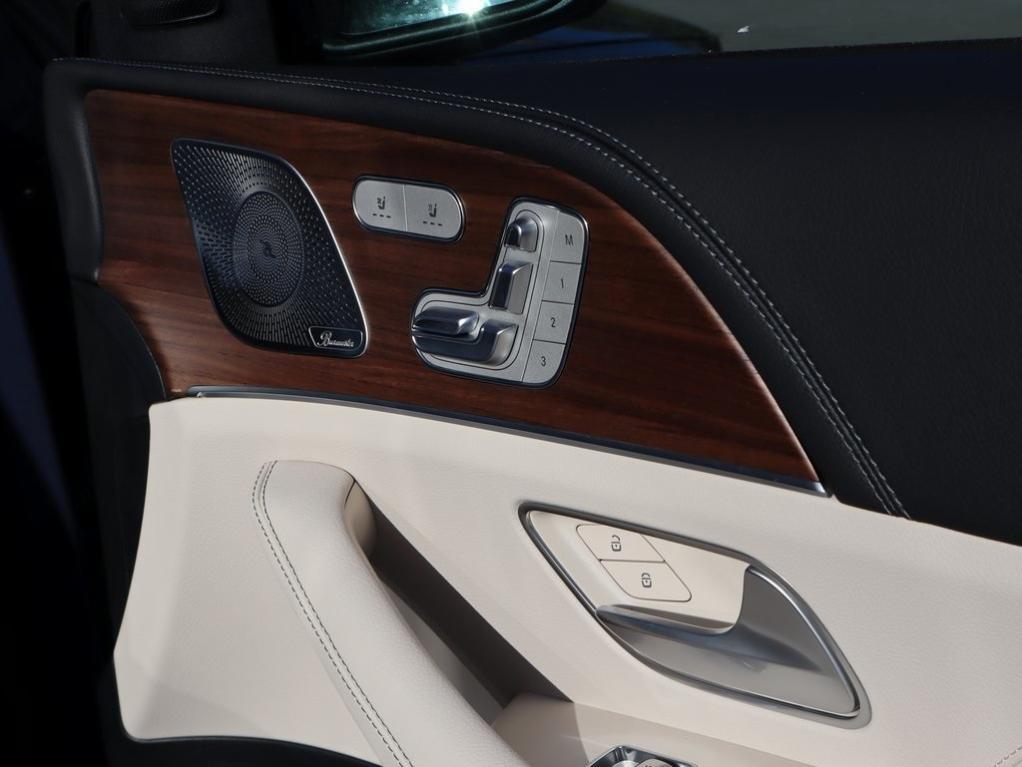 new 2026 Mercedes-Benz GLS 450 car, priced at $104,465