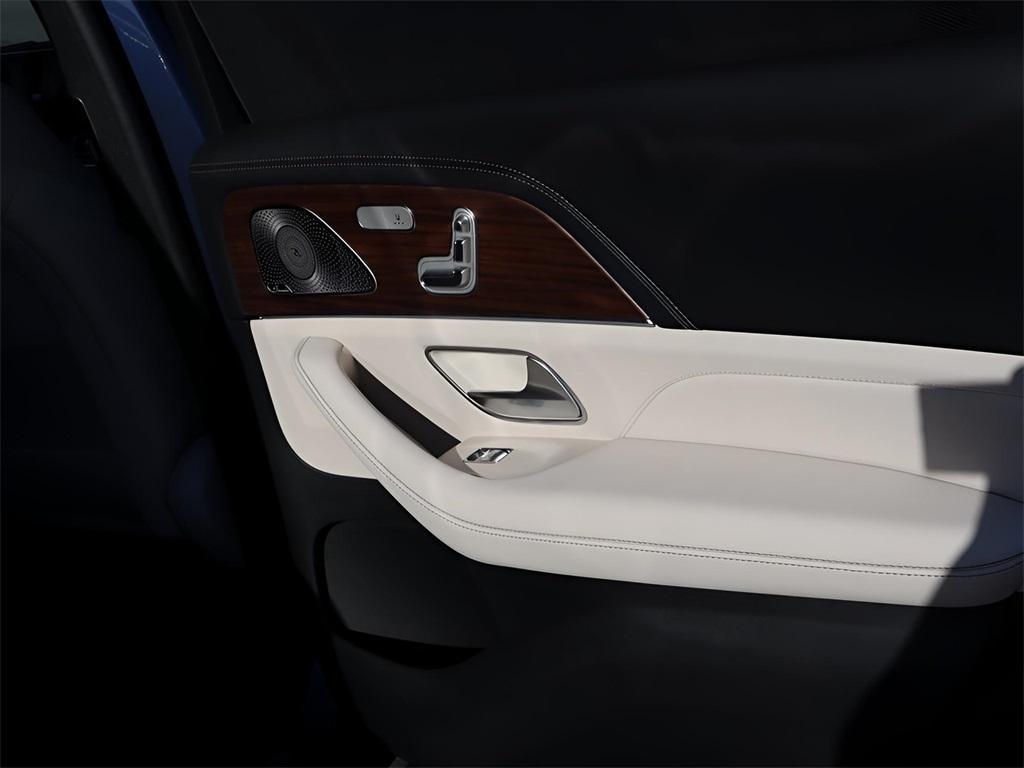 new 2026 Mercedes-Benz GLS 450 car, priced at $104,465