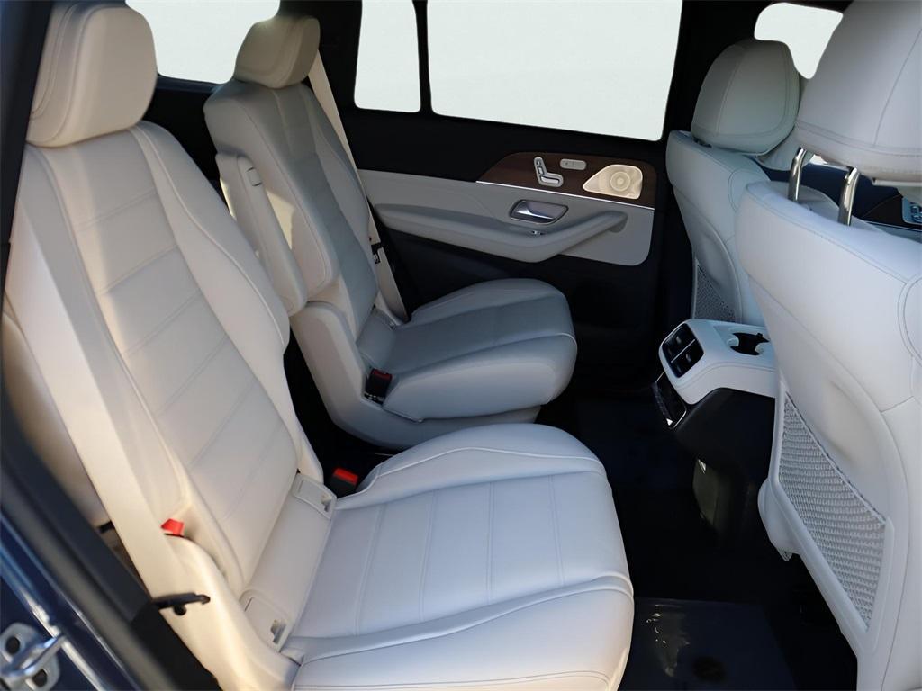new 2026 Mercedes-Benz GLS 450 car, priced at $104,465