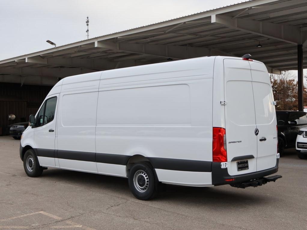 new 2025 Mercedes-Benz Sprinter 2500 car, priced at $69,124