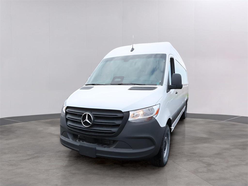 new 2025 Mercedes-Benz Sprinter 2500 car, priced at $69,124