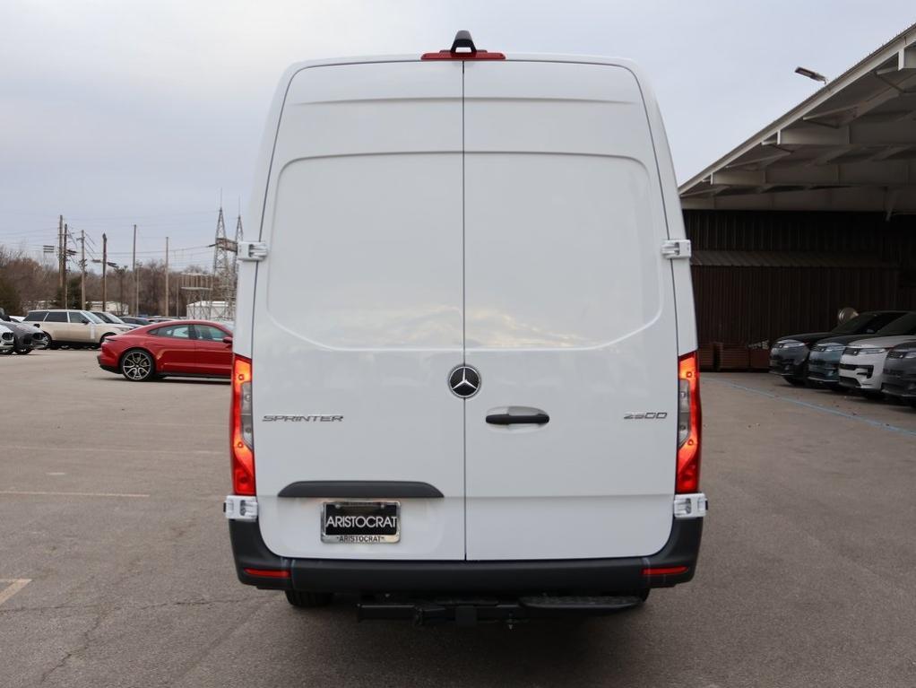 new 2025 Mercedes-Benz Sprinter 2500 car, priced at $69,124