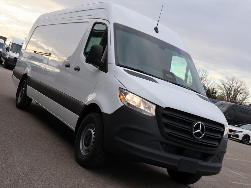 new 2025 Mercedes-Benz Sprinter 2500 car, priced at $69,124