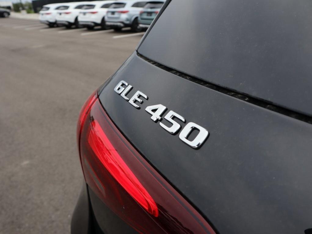 new 2026 Mercedes-Benz GLE 450 car, priced at $83,835