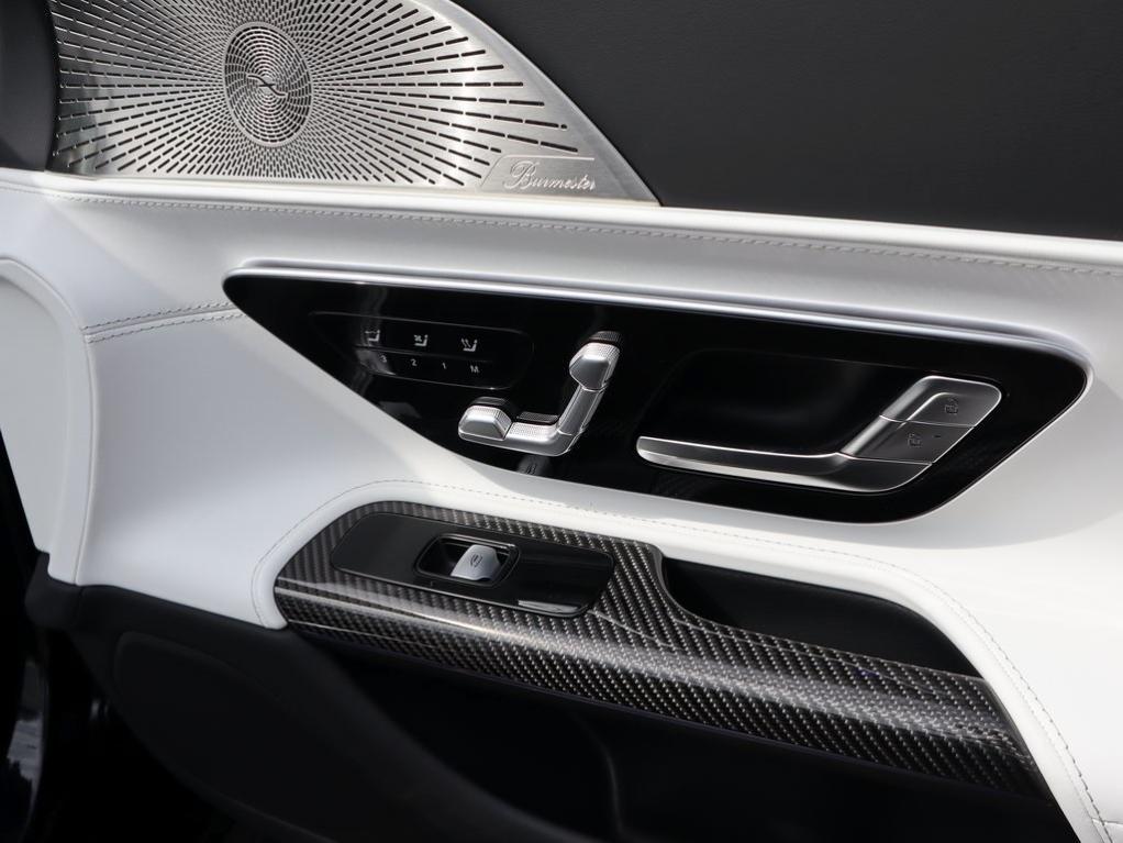 new 2026 Mercedes-Benz AMG SL 55 car, priced at $160,020